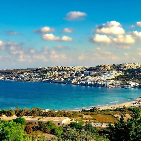 9Ten11 Seafront By Homely Mellieħa Екстериор снимка